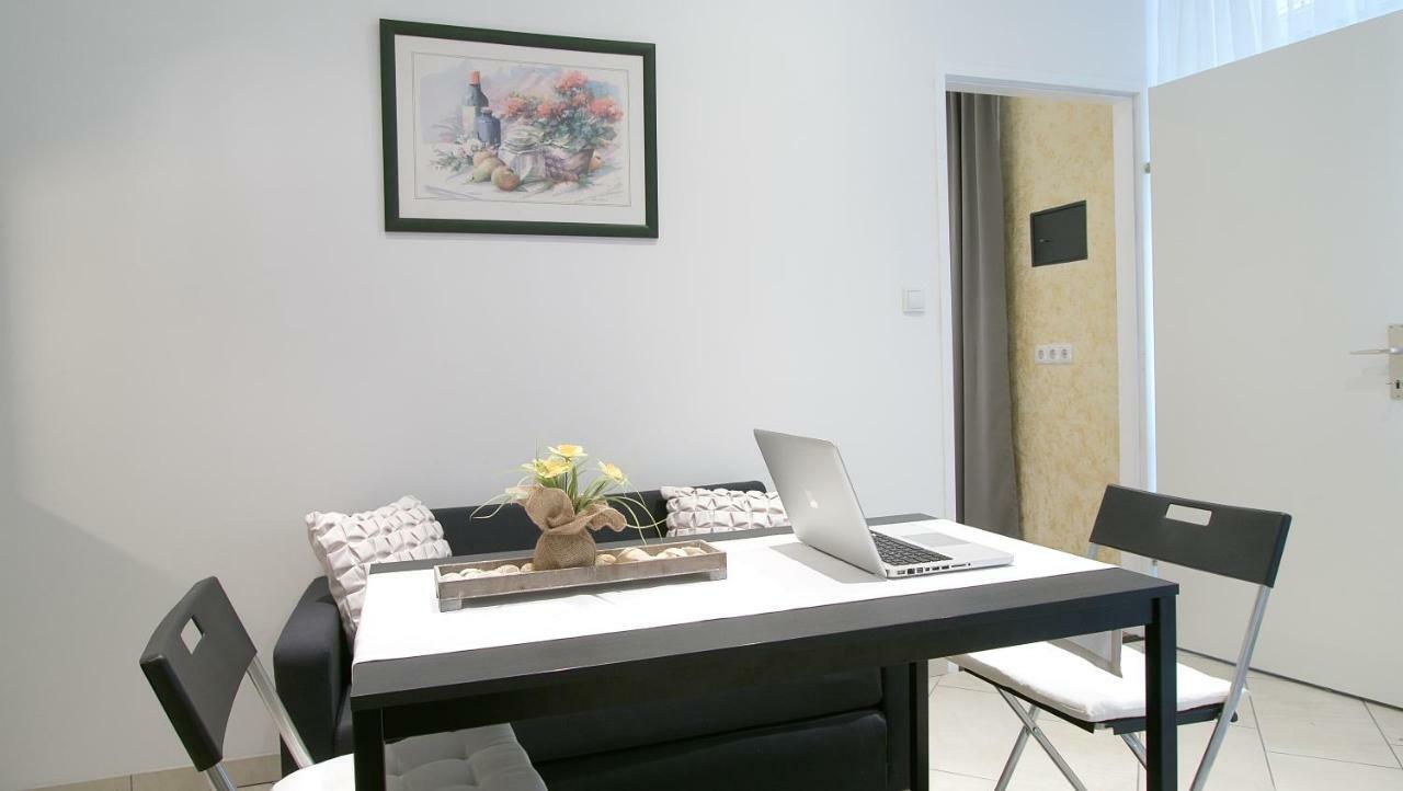 Laguna Apartment Vienna Exterior photo